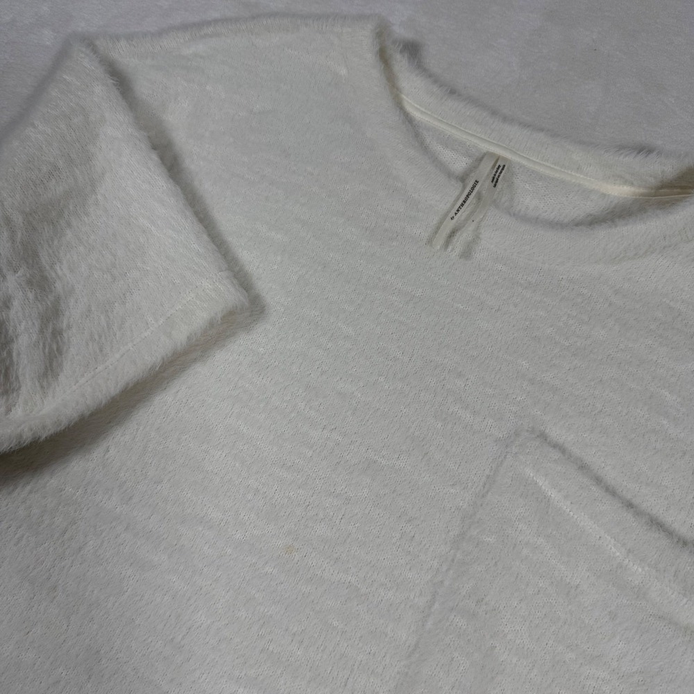 Anthropologie Fuzzy Knit Top Short Sleeve Crew Neck Boxy Pocket‎ White Soft
